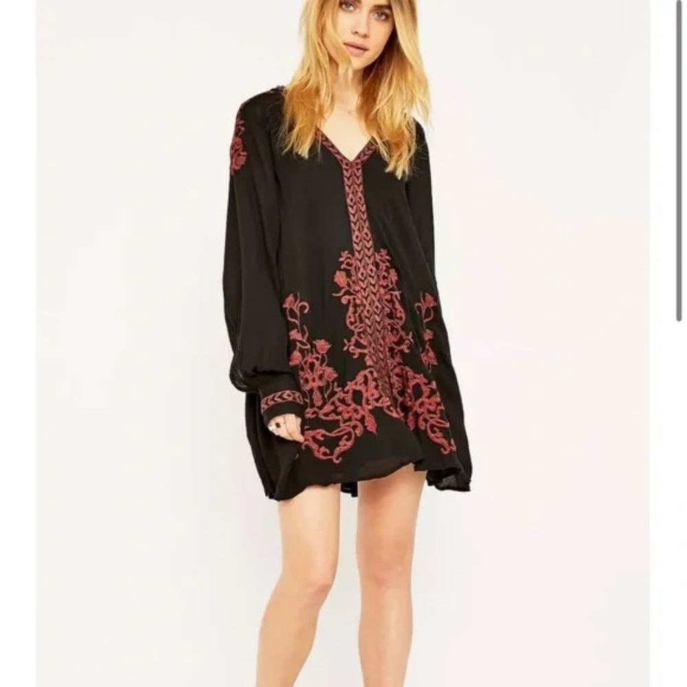 Free People Hearts in heaven black embroidered long sleeve mini boho dress Small